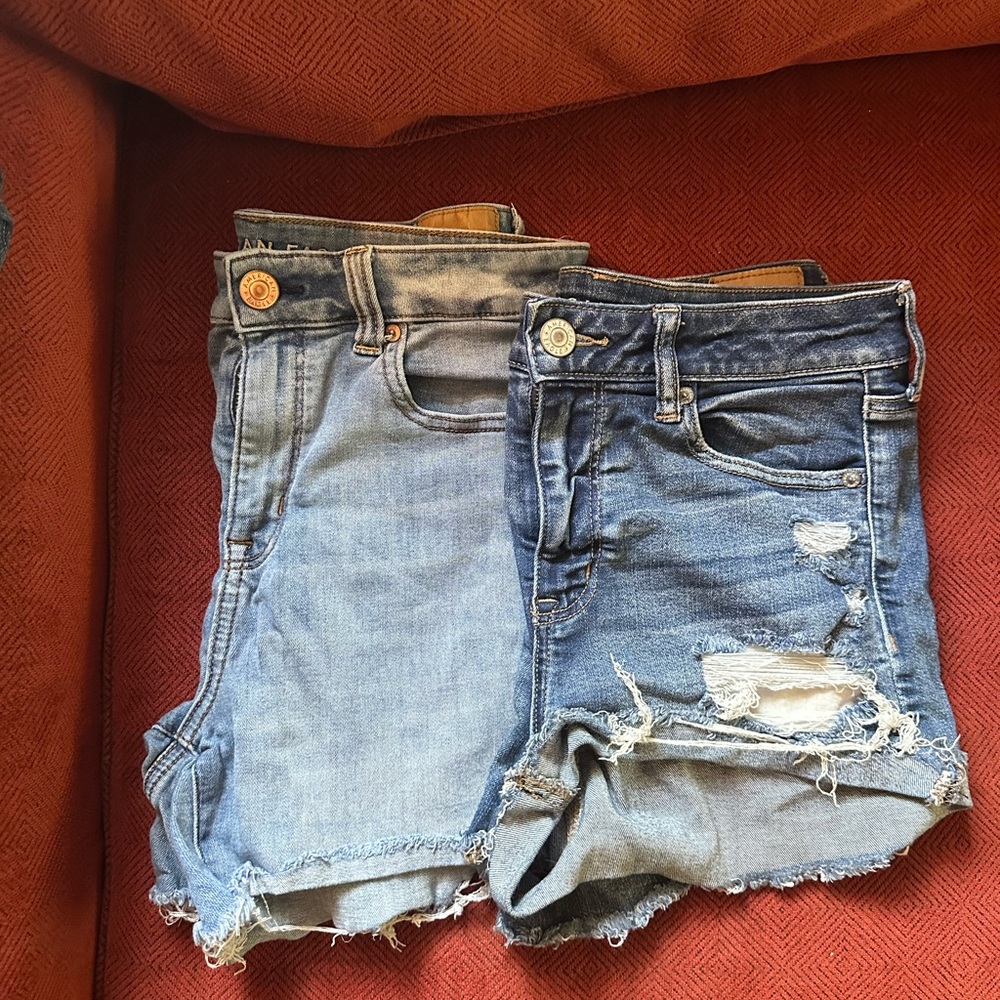 American Eagle AE High Rise Shorties - Denim Distressed Women Shorts Size 10